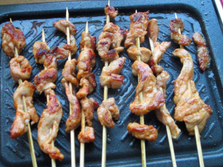 香烤里脊肉串步骤8