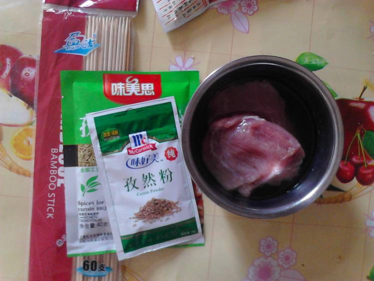 五彩烤肉窜步骤1