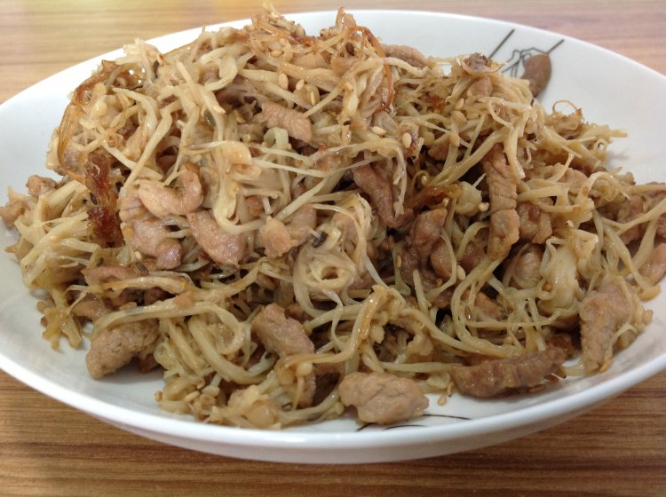 干煸肉丝金针菇步骤9
