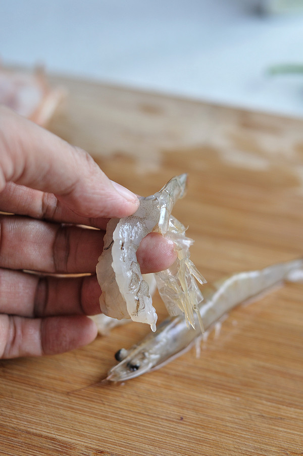 培根虾卷步骤4