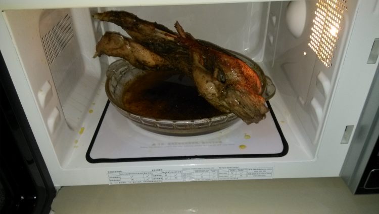 香辣烤全兔步骤17