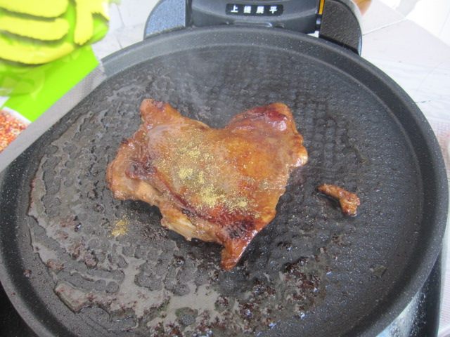电饼铛烤鸡腿步骤10