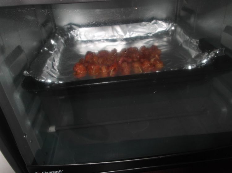 蜜汁烤鸡肉串步骤5