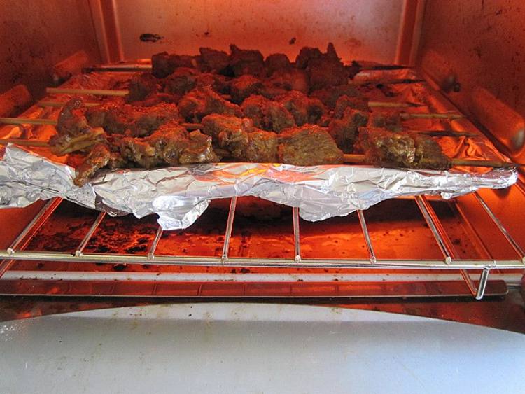烤孜然羊肉串步骤9