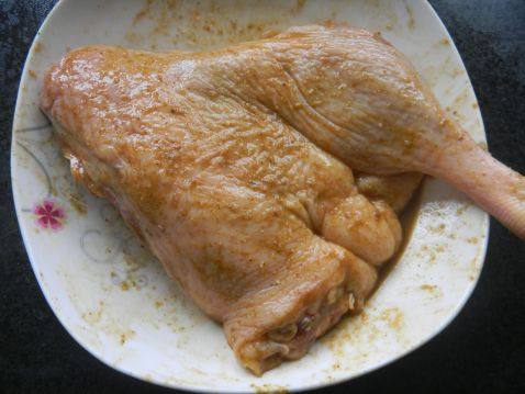风味烤鸭步骤1