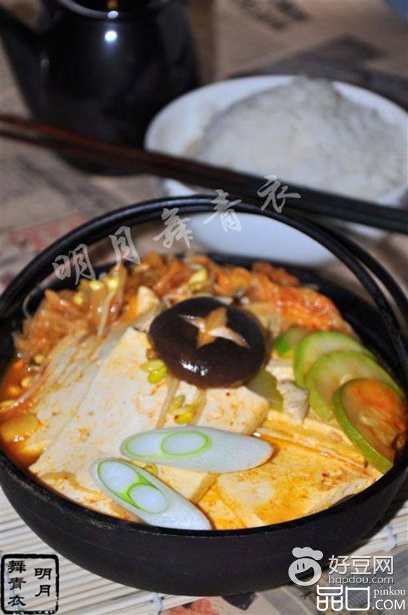 泡菜豆腐锅