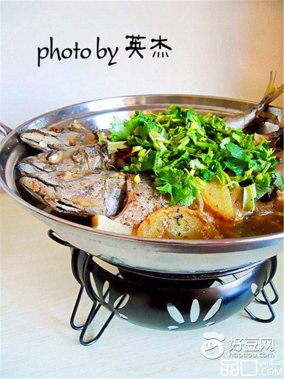 鲜香鲅鱼豆腐火锅