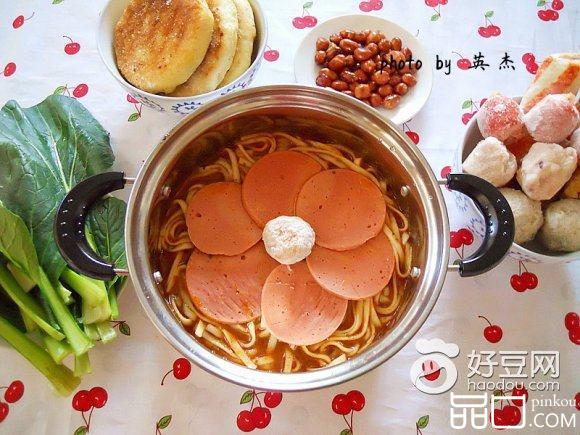 香辣牛肉面小火锅