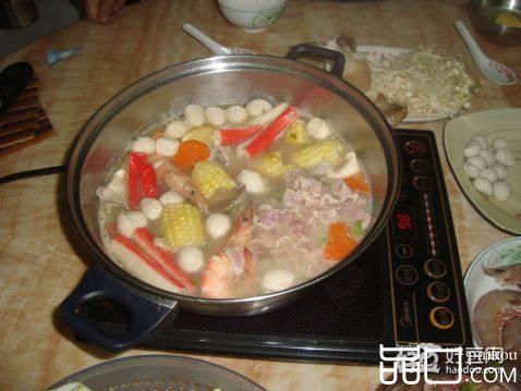 玉米猪骨汤火锅