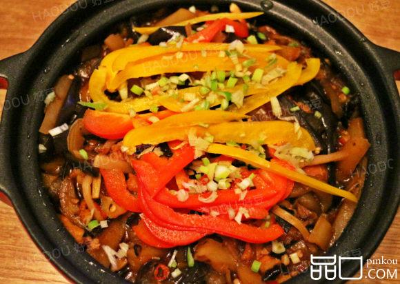 塔吉锅腊猪油鱼香土豆