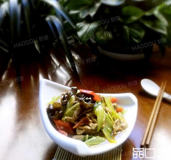 莴笋木耳肉片