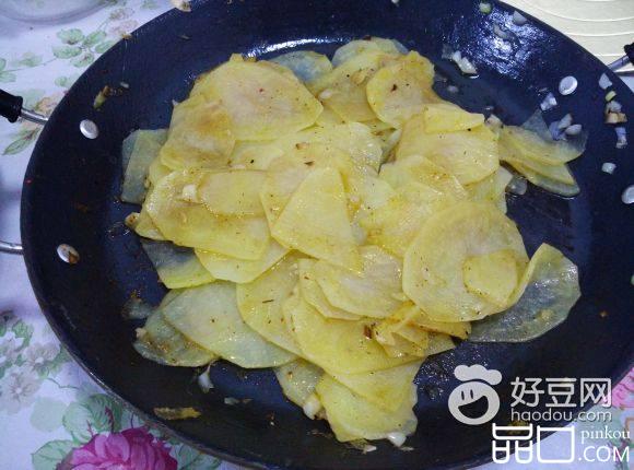 干锅土豆片