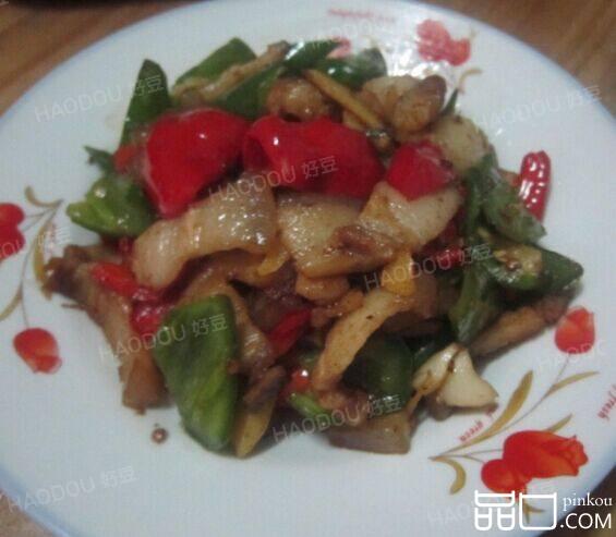 青红椒炒回锅肉