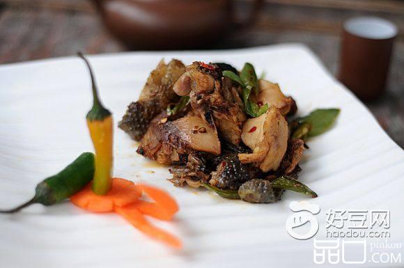 【手工美食】辣椒爆炒