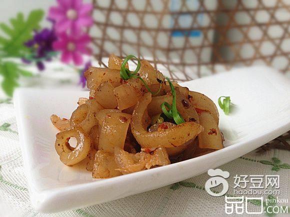 青椒烧猪皮