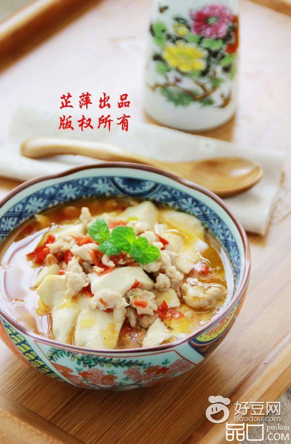 辣酱肉末煨豆花