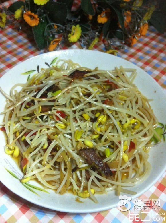 黄豆芽炒腊肉