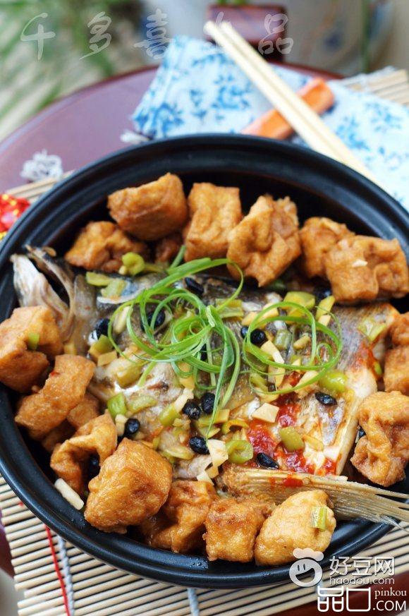 油豆腐焖鱼头
