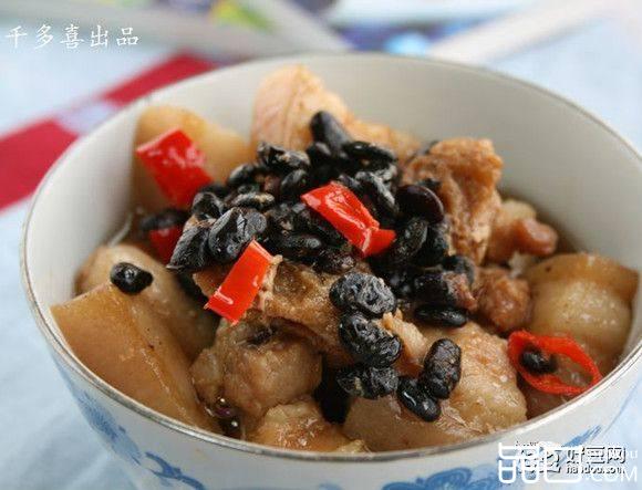 油豆腐蒸五花肉