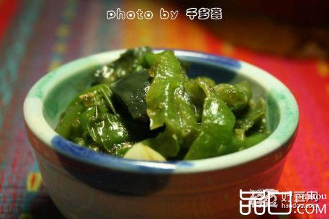 皮蛋抖辣椒
