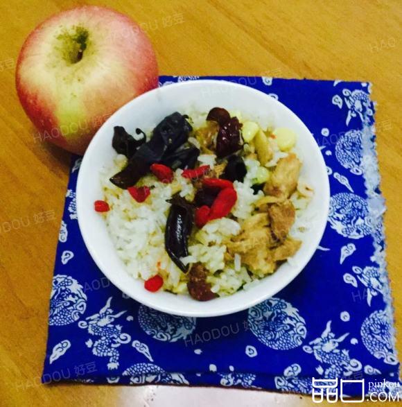 鸡腿饭