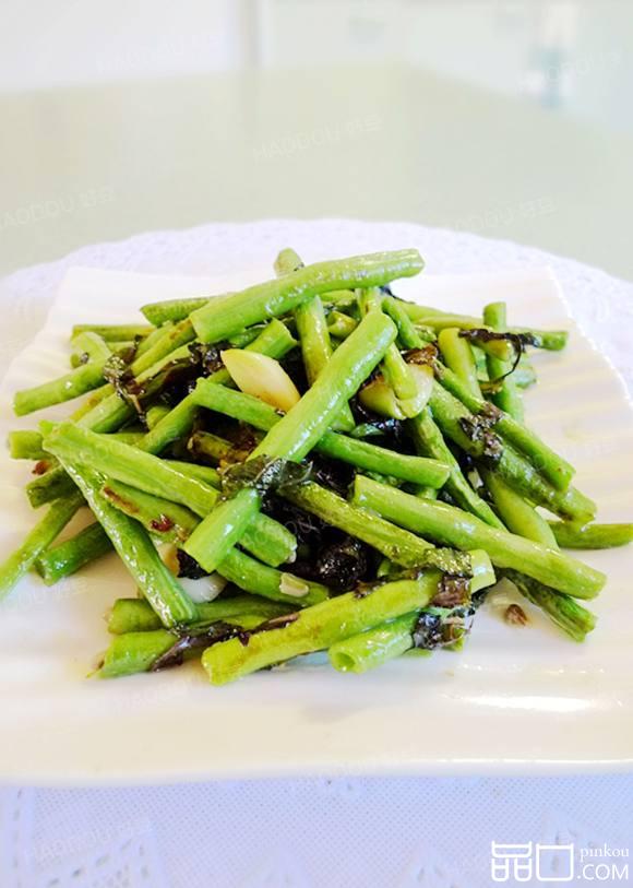 蒜头紫苏炒豆角