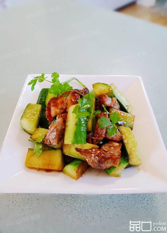 黄瓜炒烧肉