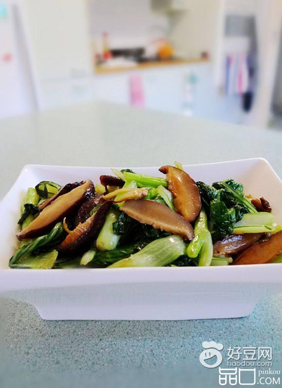 蚝油冬菇炒白菜
