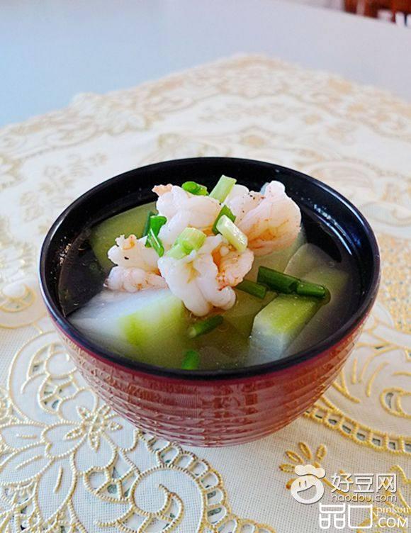 虾仁滚节瓜汤