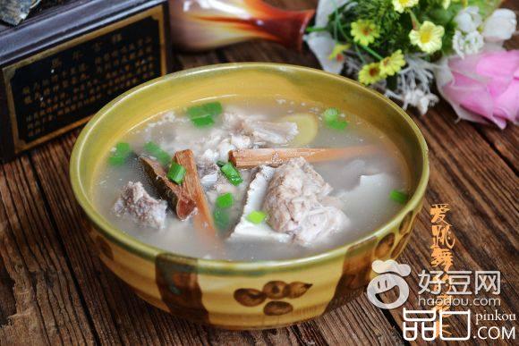 牛奶根骨头汤