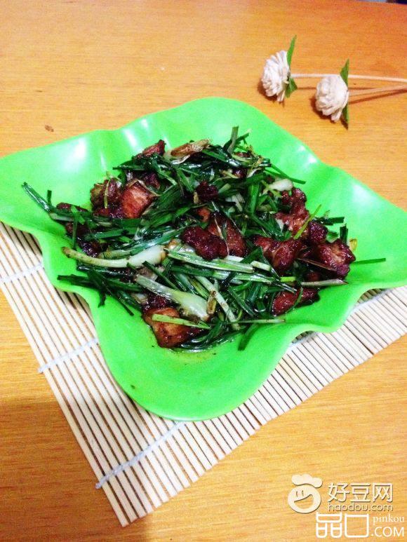 桥葱炒五花肉