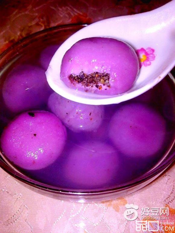 紫薯花生芝麻馅汤圆