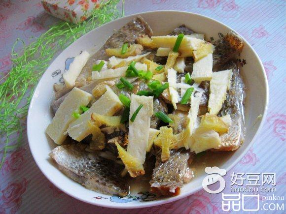 脱脂黄鱼冬笋蒸