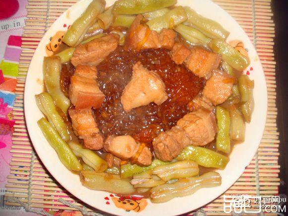 红烧肉炖芸豆