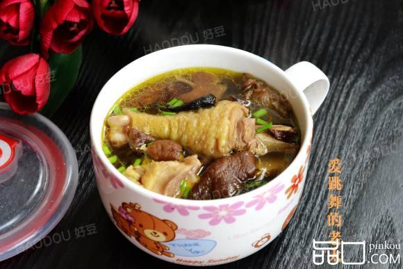 榛蘑鸡腿盅