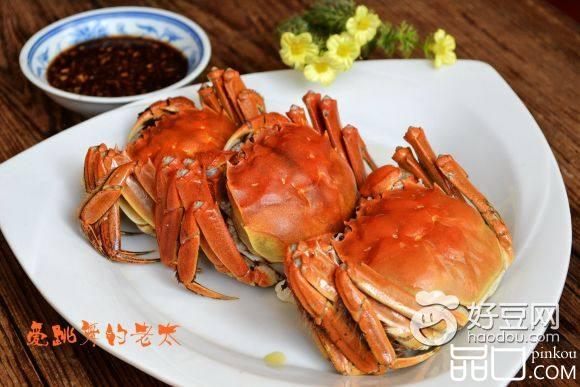 紫苏蒸大闸蟹