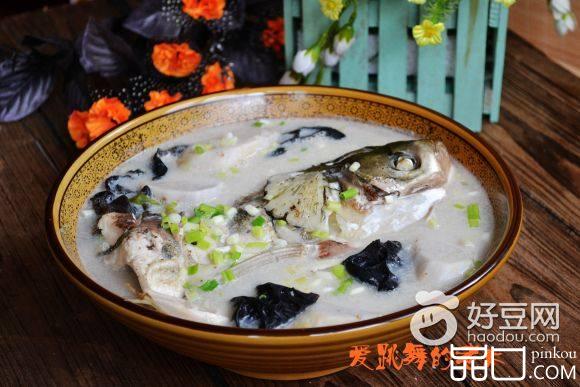 芋艿炖鱼汤