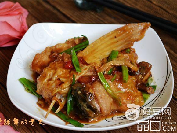 红烧鲤鱼块