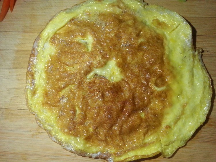 金枪鱼紫菜包饭步骤3