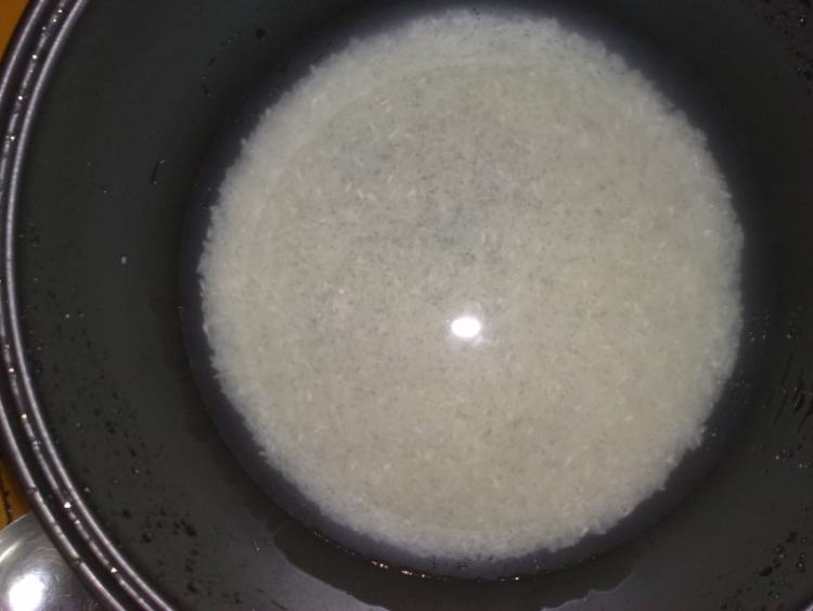 玉米海苔饭团步骤1