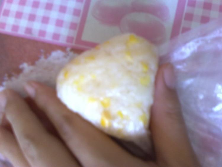 玉米海苔饭团步骤10