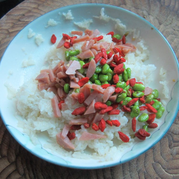 毛豆火腿寿司步骤5