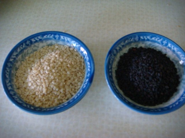 芝麻饭团步骤2