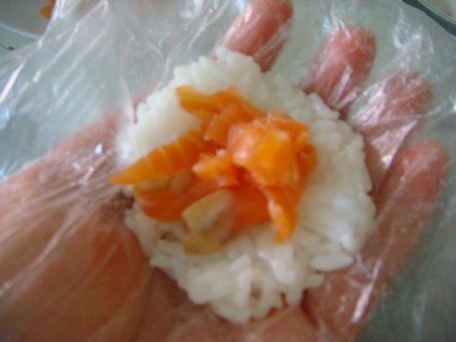 芝麻饭团步骤5