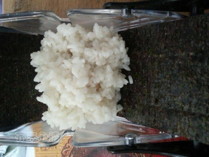 平鱼饭卷步骤5