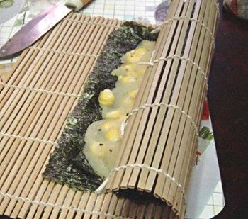 土豆泥肉片寿司卷步骤6