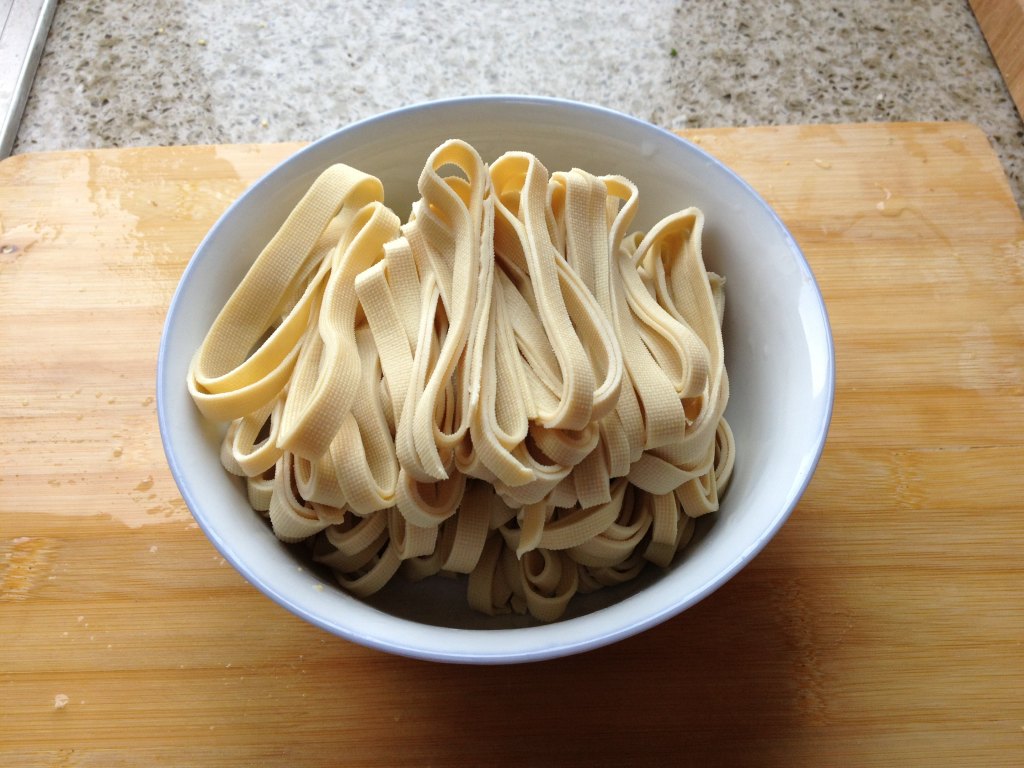 筒子骨汤麻辣火锅步骤4
