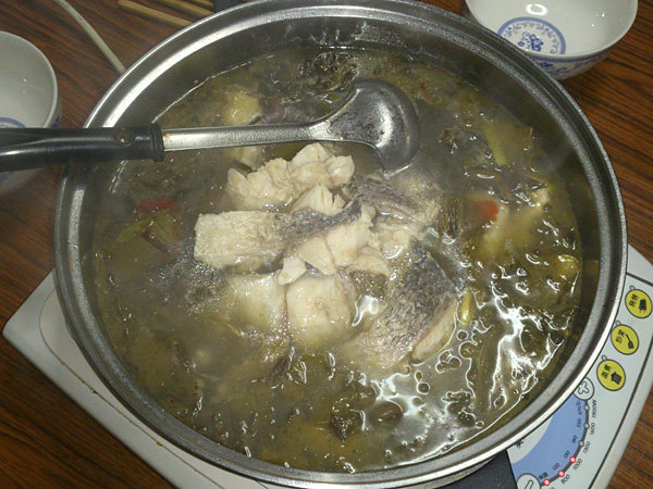 酸菜鲈鱼火锅步骤14