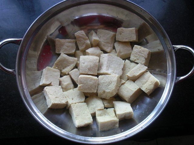 鲜香鲅鱼豆腐火锅步骤15