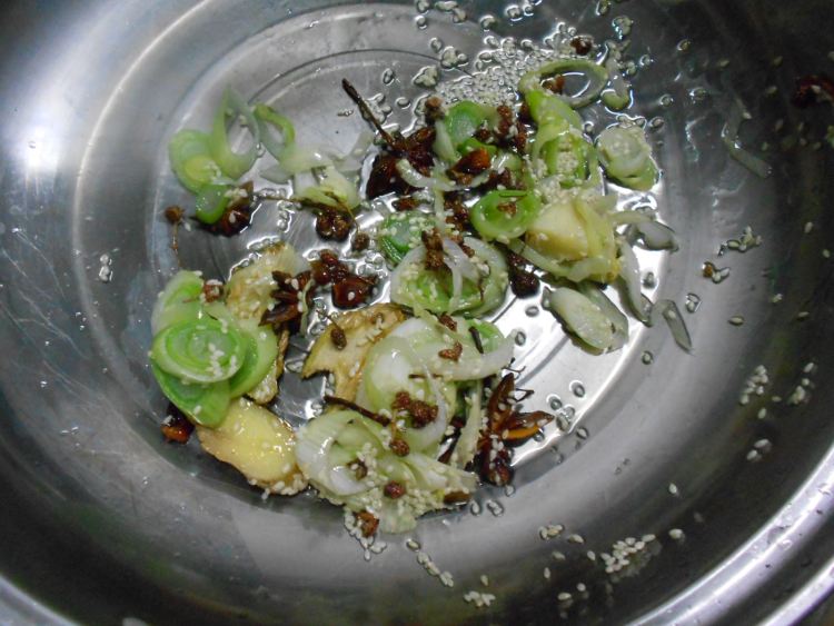 鲤鱼火锅步骤4